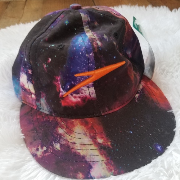 Speedo Other - Speedo Hat NWT Galaxy Print Adjustable Back Retro